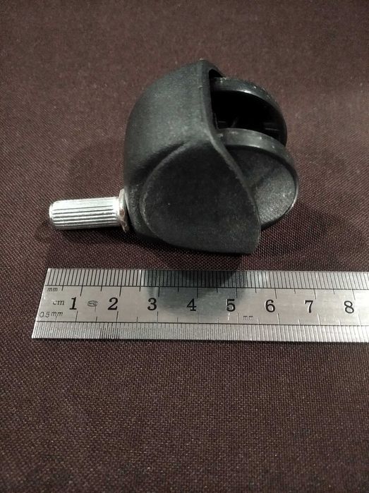 Rodízios / rodas de encaixe para móveis