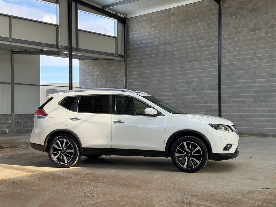 Nissan X-Trail 1.6 dCi Full Extras