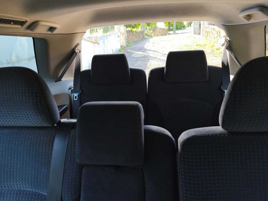 Mitsubishi Grandis 2.0 Diesel 7 lugares