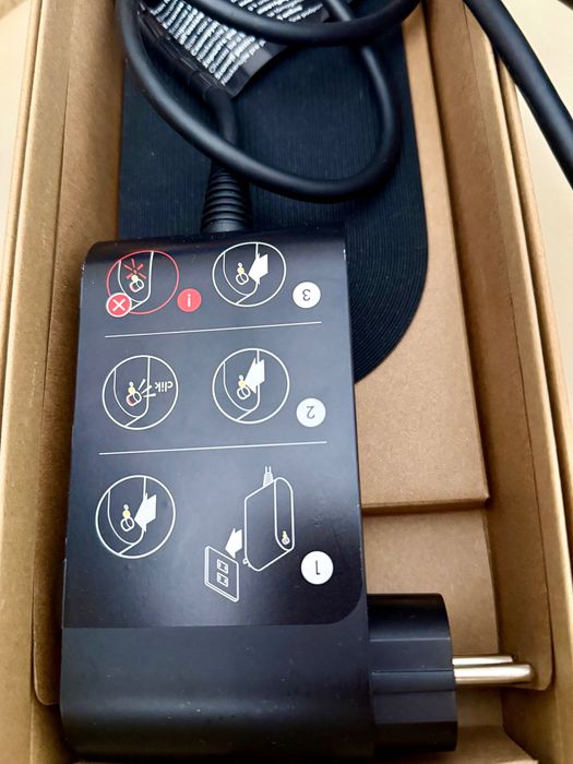 Dyson airstrait - prostownico-suszarka