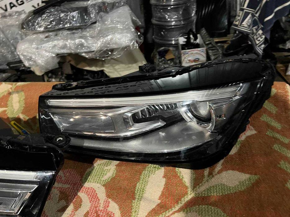 Фары Audi Q5 ЛЕД Ксенон Ауди Ку5 Фонари ку 5 Фара Фонари Traide IN