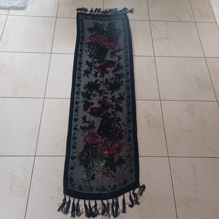 Piękny angielski szal welur hafty frędzle 52-170 cm