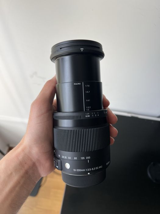 Objetiva Sigma 18-200mm para Nikon DX