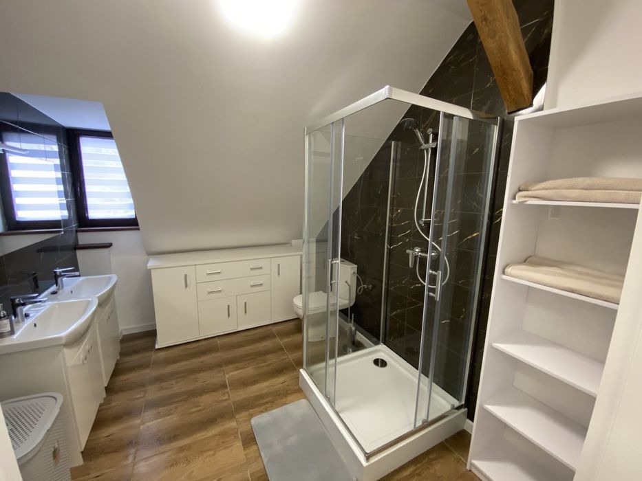 Kwatery pracownicze , pokoje Niemodlin Kwietnia