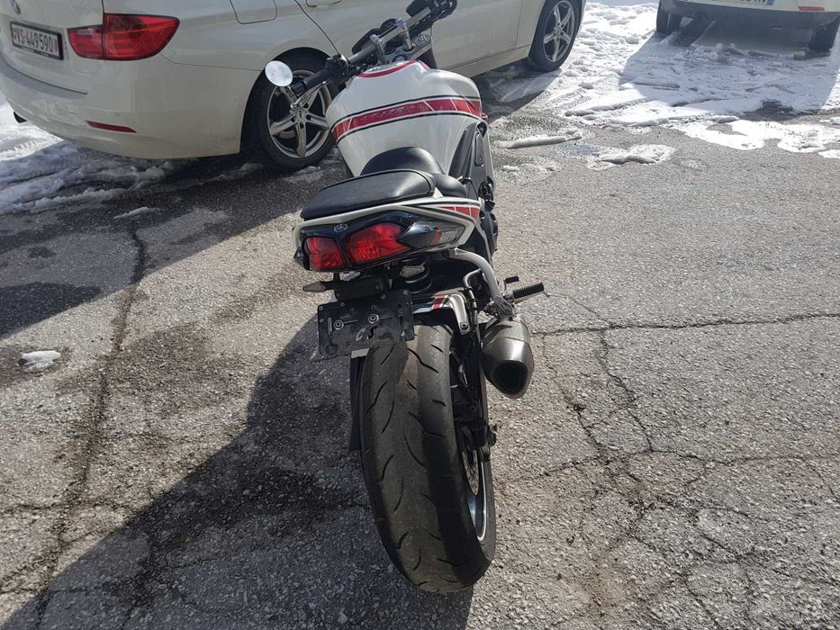 Yamaha fz1n como nova