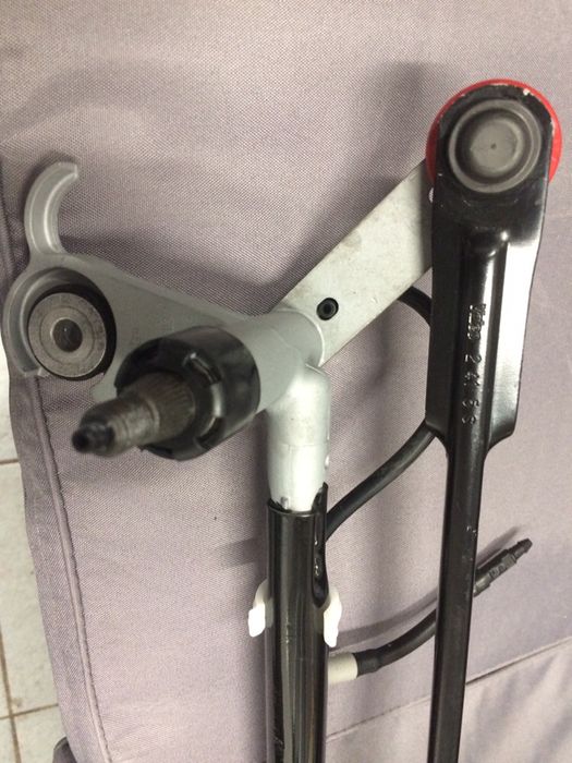 Mechanizm wycieraczek Volvo FH4 Kompletny