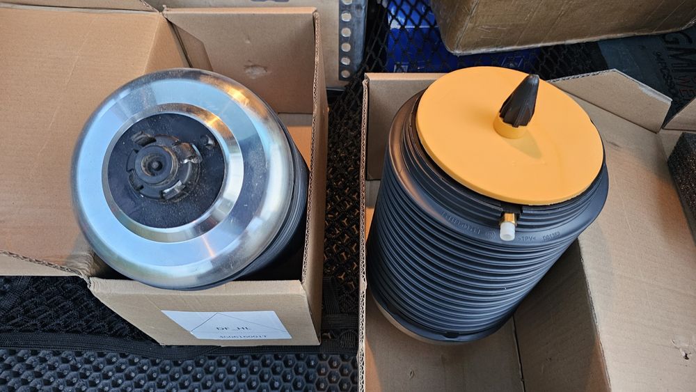 Пневмоподушка Audi 4G0616001K 4G0616002K