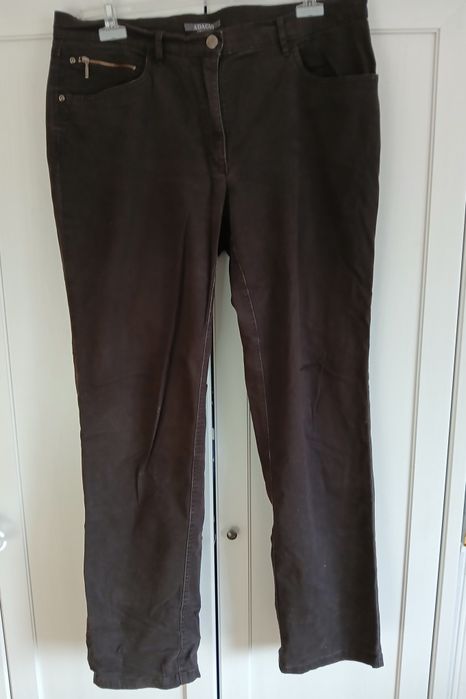 Damskie spodnie brązowe 44
