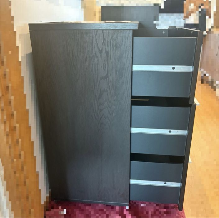 Cómoda 3 gavetões marca Area