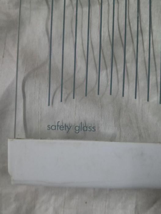 Стеклянная полочка для холодильника Indesit, оригинал