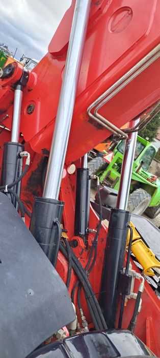 Żuraw podnośnik teleskopowy Manitou 845
