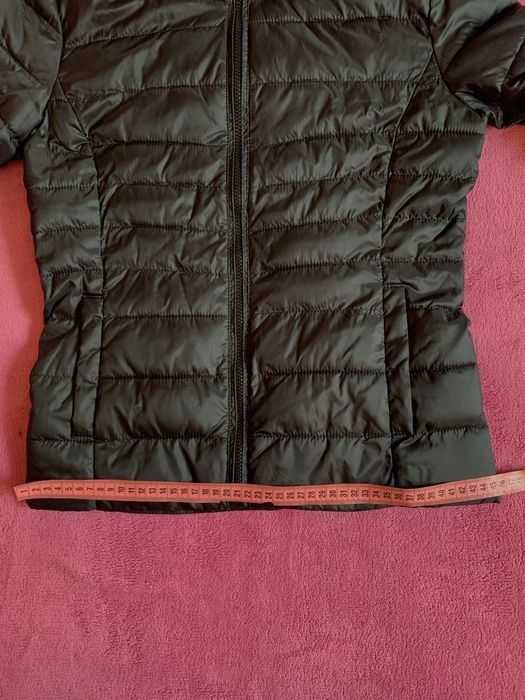 Куртка жіноча р S