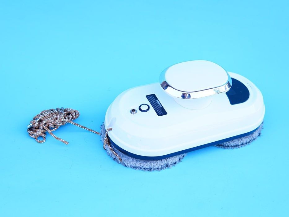 Автоматический Робот для Мойки Окон, можно использовать как для сухой,