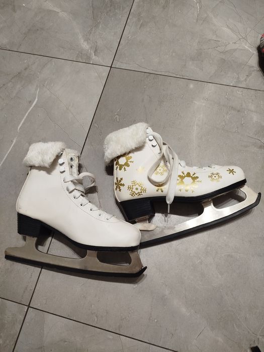 Łyżwy figurowe 38
