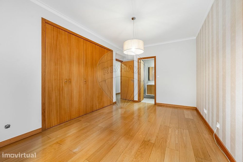 Apartamento T3 para arrendamento