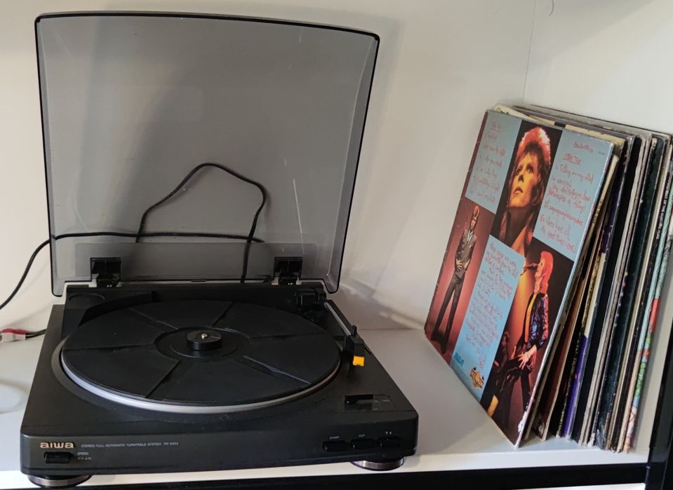 AIWA Z M2800 +AIWA RX E 855
П