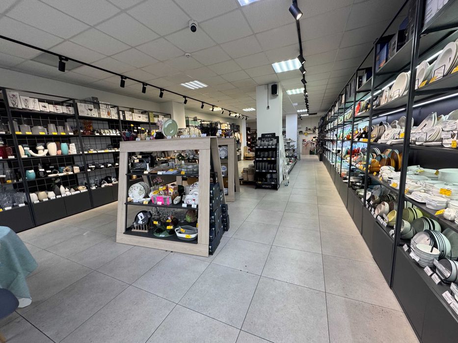 Фасадне приміщення в центрі міста, по вул. Гоголя