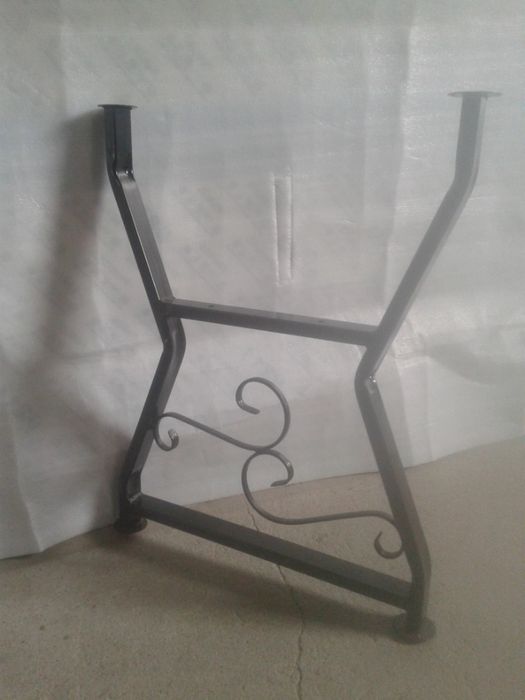 Noga do stołu stalowa