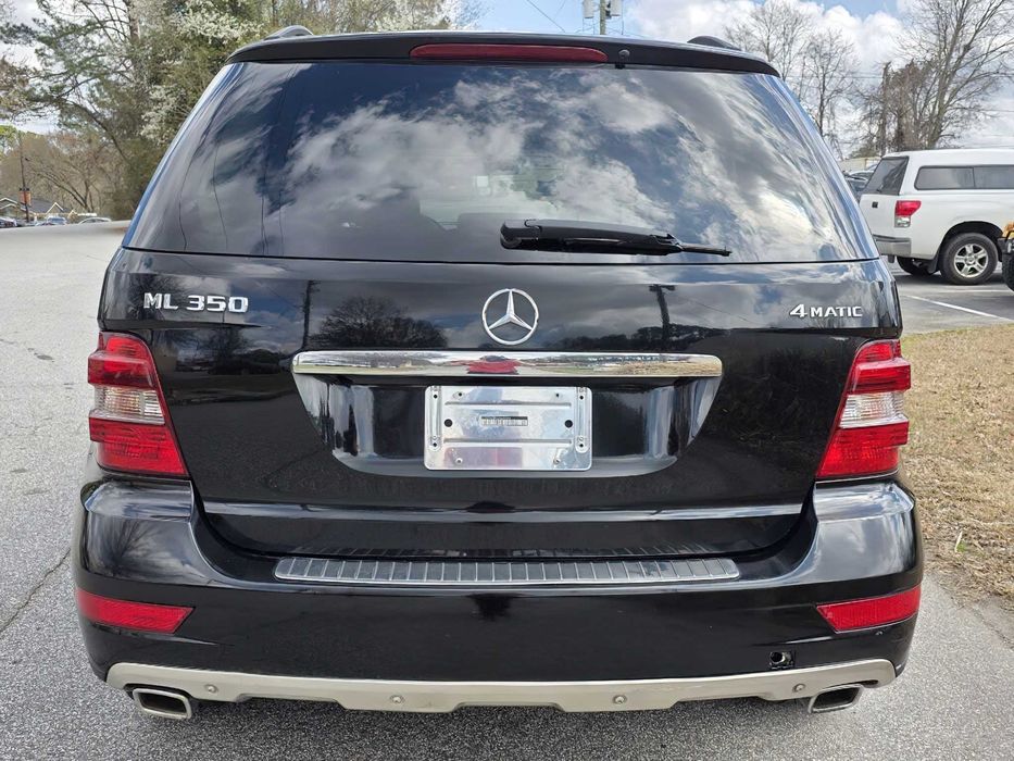 Mercedes-Benz M-Class ML 350 4MATIC      2011