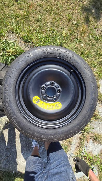 Koło dojazdowe Goodyear T125/85 R16 + lewarek + klucz + pokrowiec – komplet