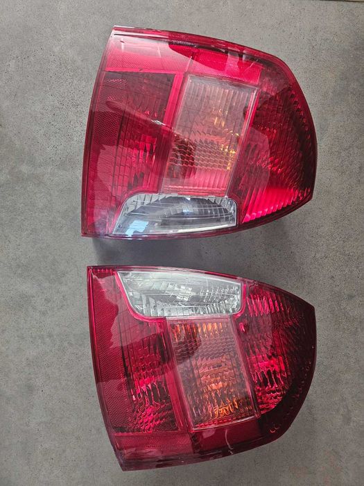 Крило переднє левое правое на Hyundai Accent акцент 06-10