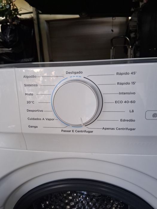 Maquina de lavar roupa como nova motor inverter