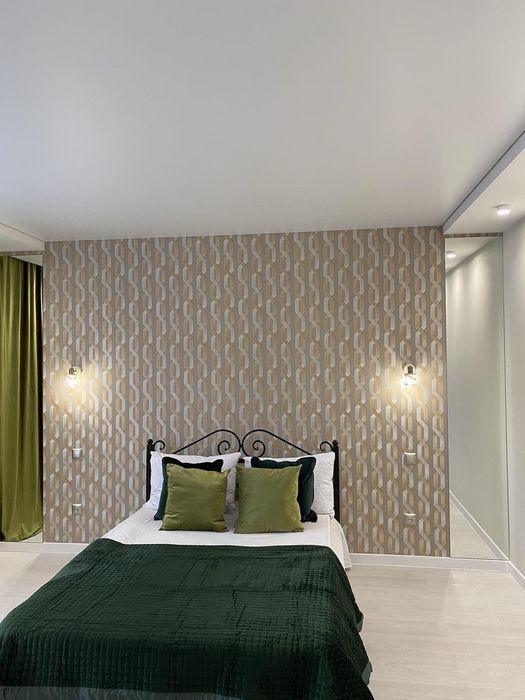 Продам 1кв Центр  4/9 36200 без комиссии!!