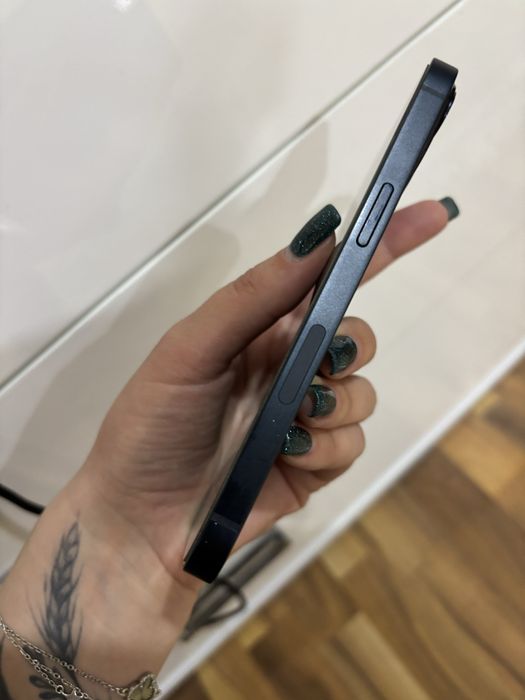 Iphone 13 128gb r-sim Айфон 13 128гб р-сим