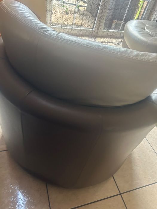 Sofa ze skóry,plus fotel do kompletu