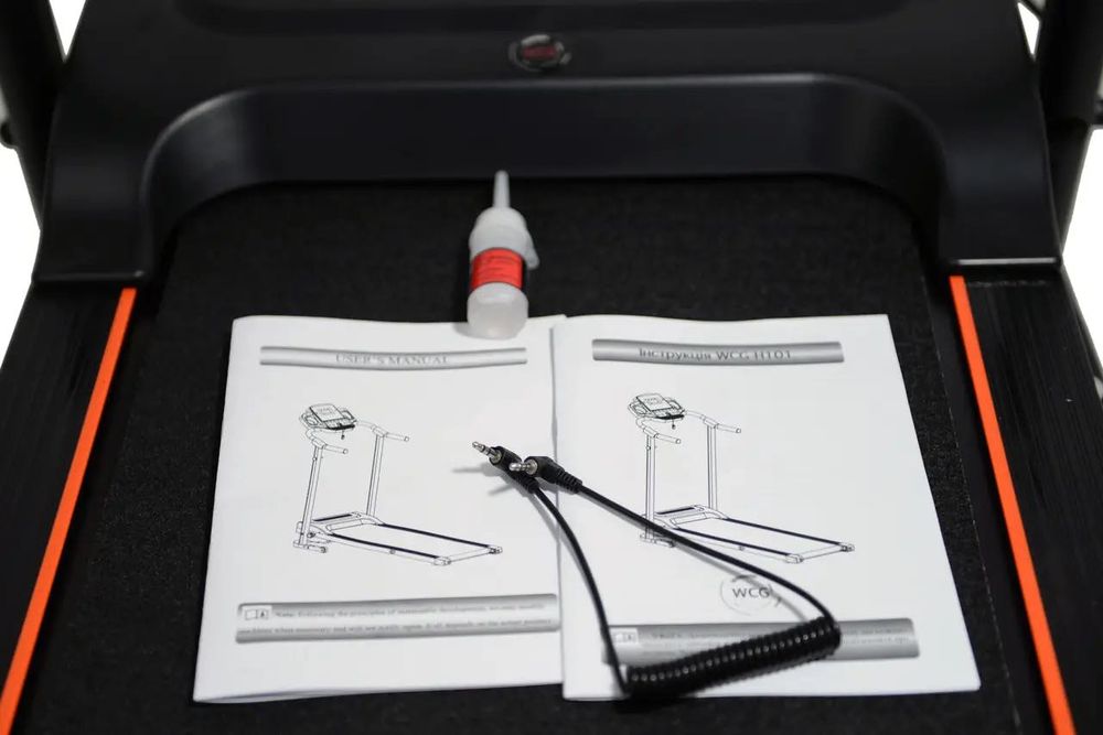 Бігова доріжка-H101 з дисплеєм, USB, AUX та 12 програмами тренувань