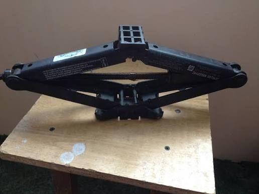 Домкрат Opel Vectra C