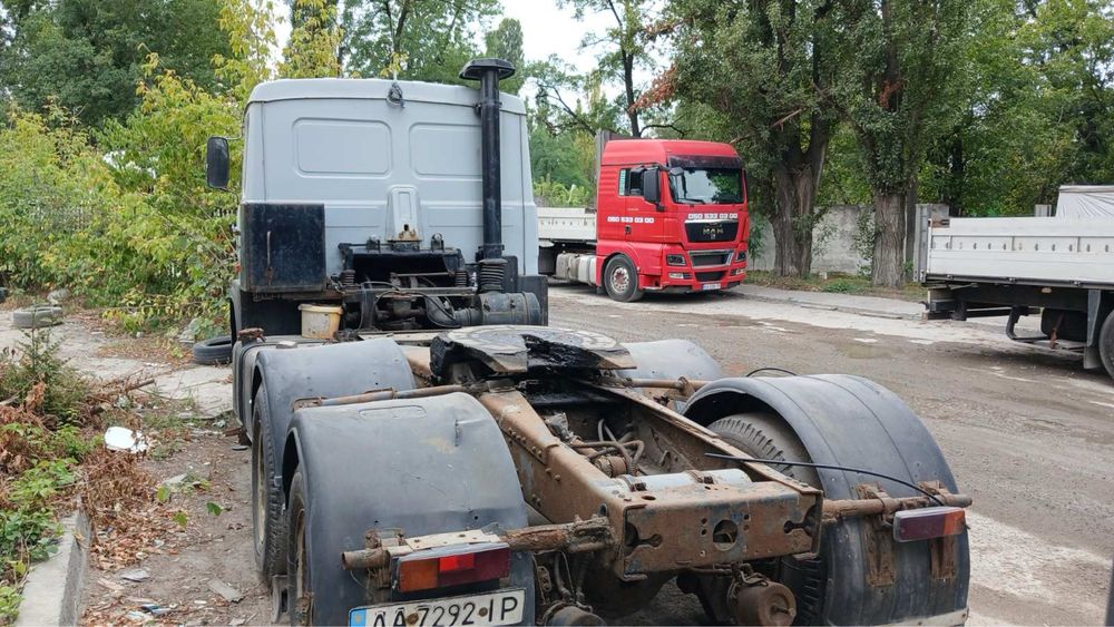 Продам МАЗ 6*4 тягач