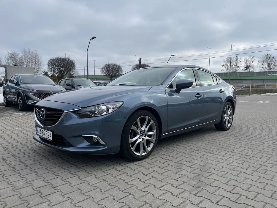 Mazda 6