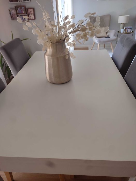 Mesa de sala jantar