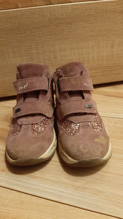 Trzewiki Emel, rozm. 28