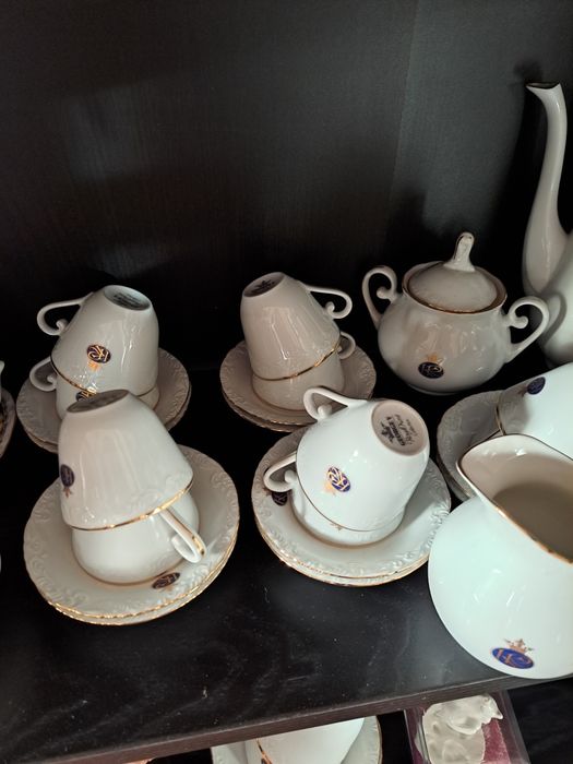 D. George V Tea and Coffee Set437557966983680001