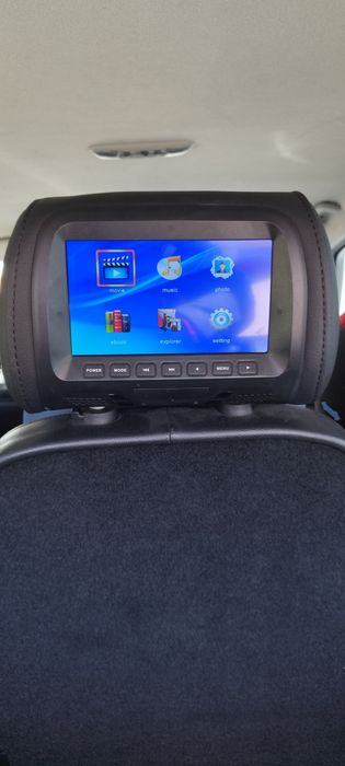 Monitor encosto auto
