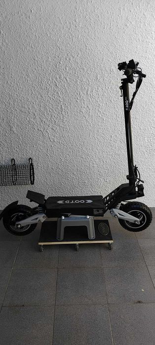 Trotinete OOTD T10 versão superior com 18AH -NOVA