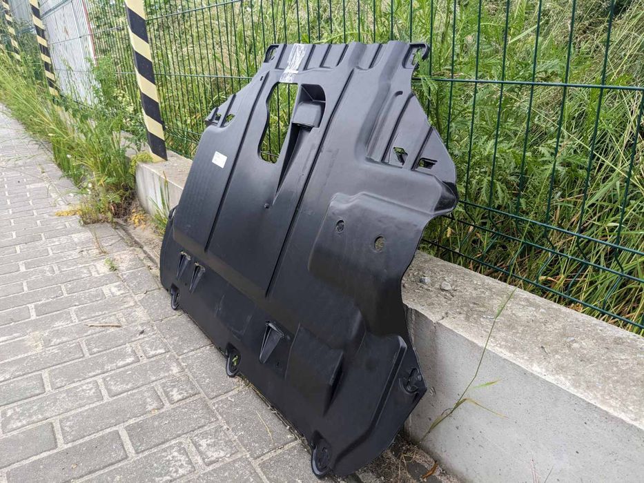 Защита двигателя захист двигуна Ford Kuga,Focus,C-Max,Volvo C70,V50,S