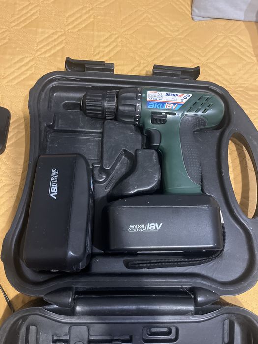 Wkrętarko-wiertarka Dedra 18 v