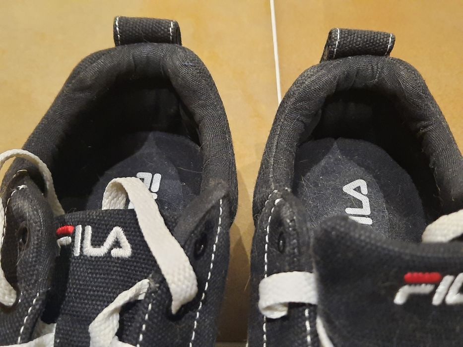 Tenis pretos Fila n°38