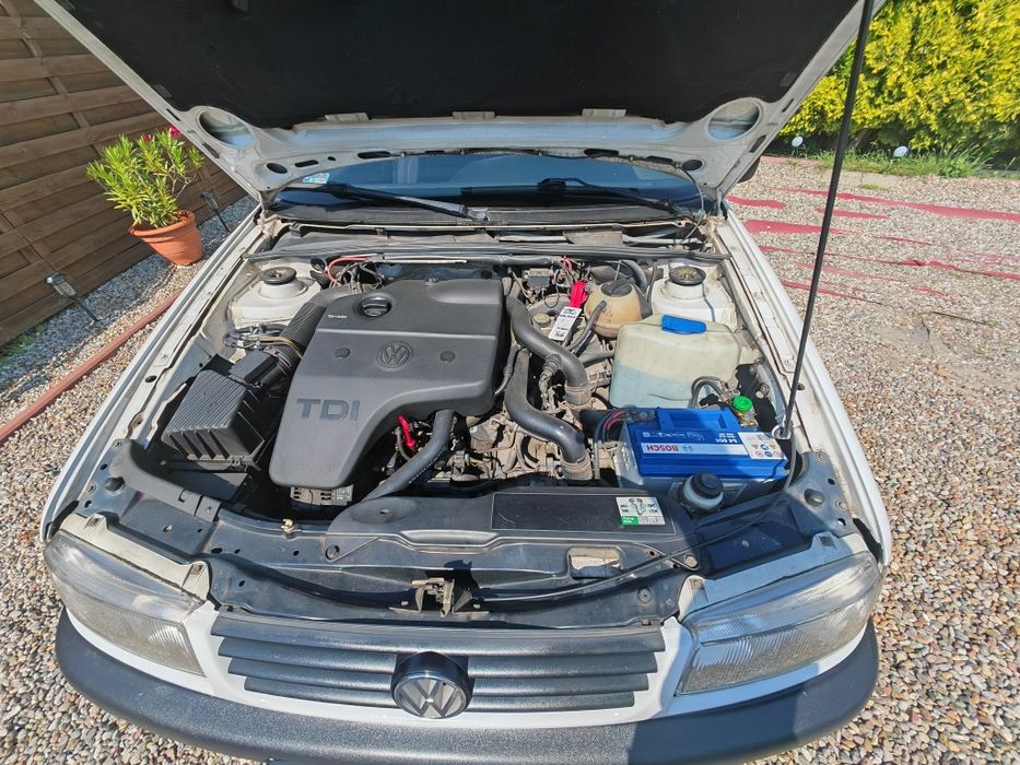 Volkswagen Passat Variant 1,9TDI Combi-Disel, 1996r. 292tys.km