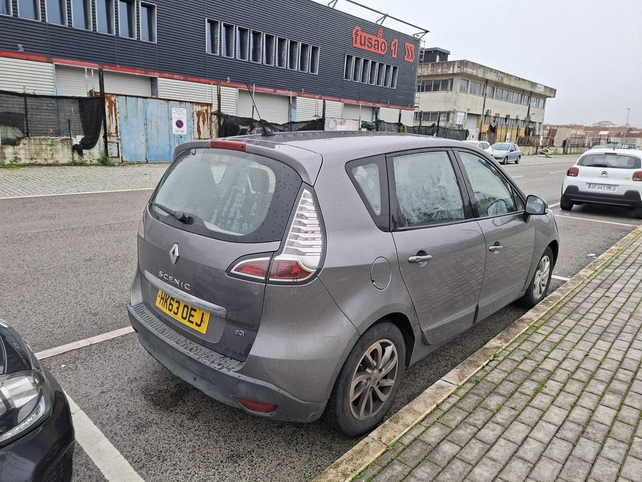 Renault scenic 2013 UK