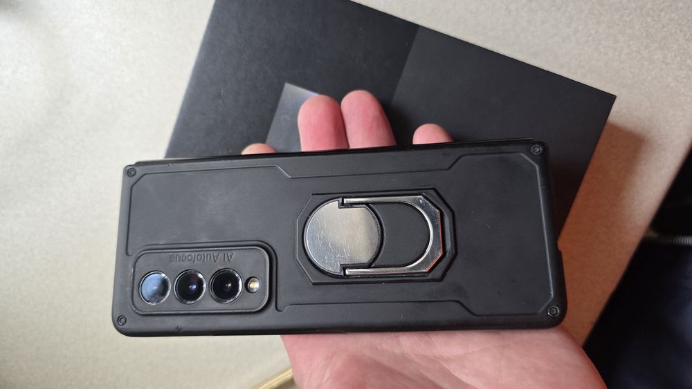 Samsung galaxy fold 3 12/256 snapdragon 888Opis!
