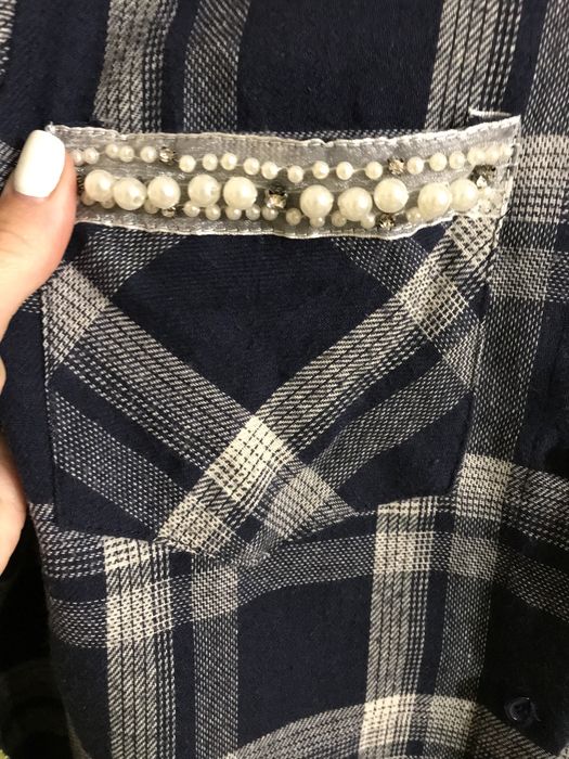 Продам женскую рубашку AZARA  S р.