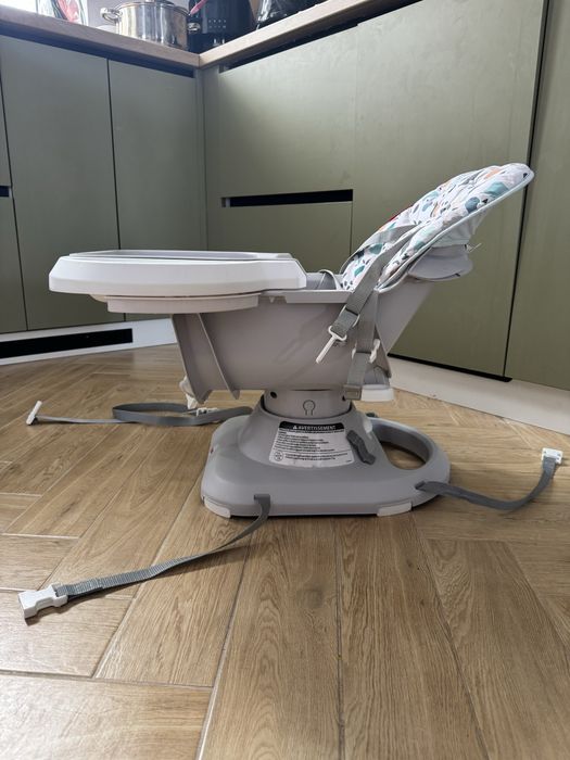 Fisher Price Стілець бустер для годування