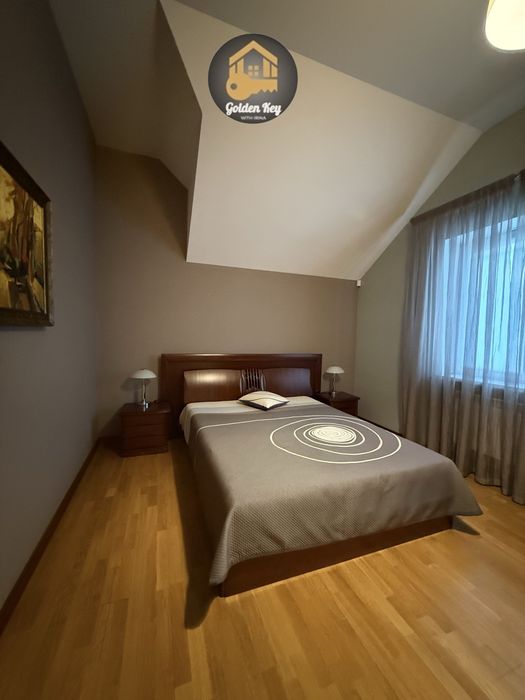 Продам  Заміський Будинок 222м2 ,  у Котеджному містечку Park House / Парк Хаус , село Гора , Бориспільський район