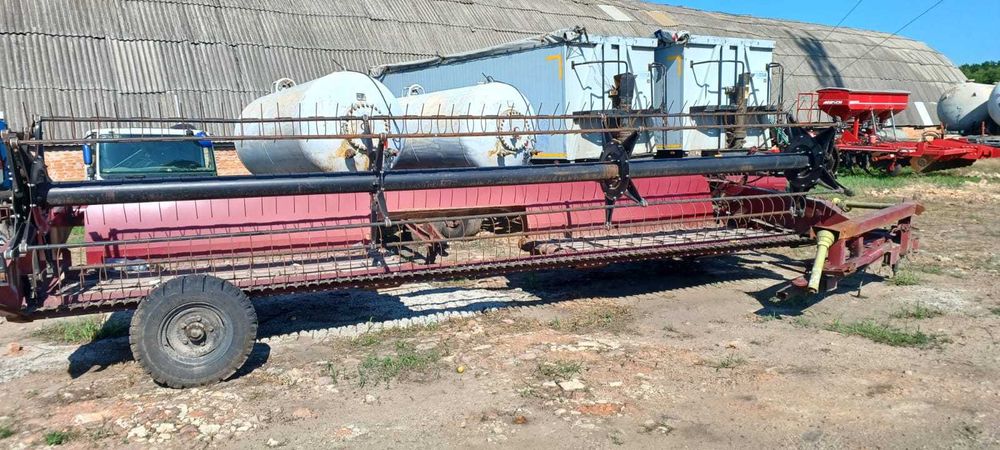 Жатка валкова причіпна ЖВП-6,4