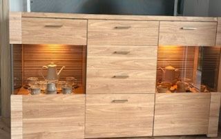 Sprzedam zestaw  mebli plus gratis