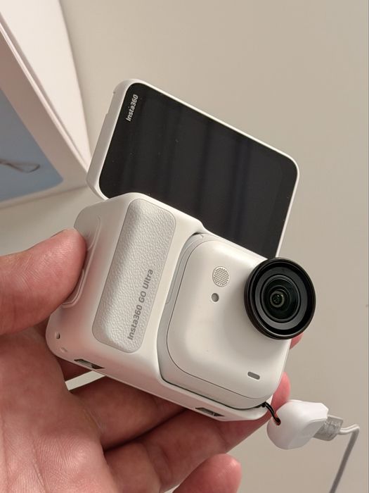 Insta360 GO Ultra